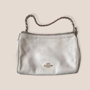 Coach Carrie Pebble Leather Shoulder Bag in Chalk